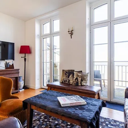 Bellevue With Panoramic Sea View *
